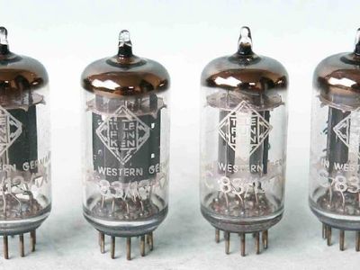 Used Telefunken ECC83 12AX7 Vacuum Tubes For Sale HifiShark