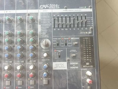 ② Table de mixage amplifiée YAMAHA EMX5014C 500w + flight case — Tables de  mixage — 2ememain