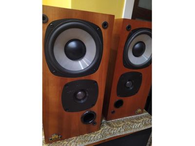 Used castle isis for Sale | HifiShark.com