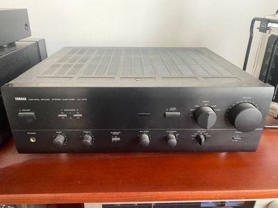 Amplificador Integrado Yamaha AX-870