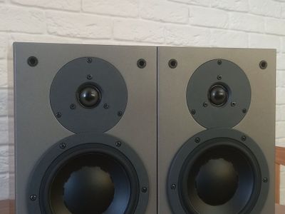 Used Dynaudio Audience 52SE Bookshelf speakers for Sale