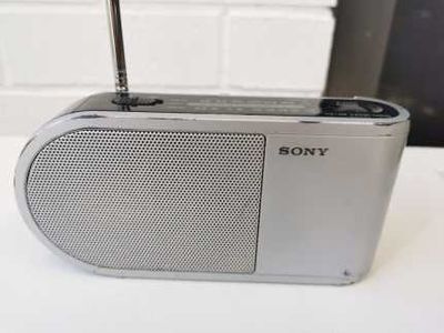 Used Sony ICF-304 Radios for Sale | HifiShark.com