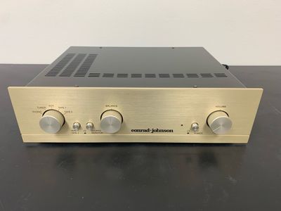 Used Conrad Johnson PV7 Control amplifiers for Sale | HifiShark.com