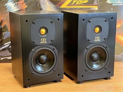 monitor audio one gold