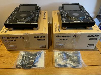 Used Pioneer cdj 3000 CD players for Sale