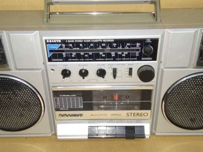 REGISTRATORE CASSETTE SANYO VINTAGE