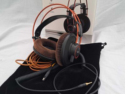 Used AKG K712 PRO Headphones for Sale | HifiShark.com