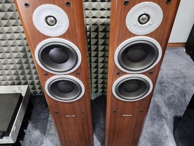 Used Dynaudio Focus 260 Floorstanding speakers for Sale 