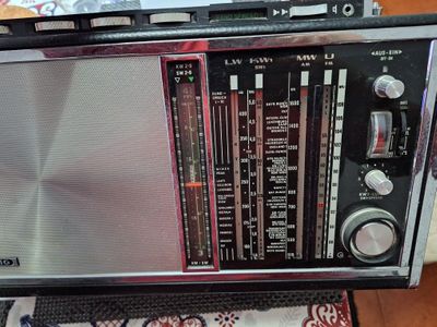 Used Grundig Satellit 6001 Radios for Sale