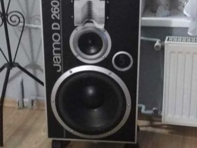 Jamo sales d260 speakers