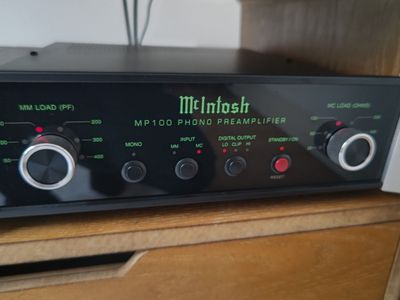 Preamplificador Phono MP100-McIntosh
