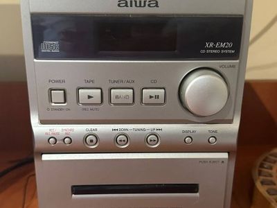 Aiwa Stereo System XR-EM20 on sale