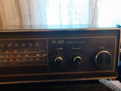 Grundig Radio 3 Kanal RF 425 in Nordrhein-Westfalen - Bergheim, Radio &  Receiver gebraucht kaufen