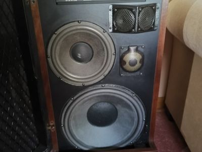 mcintosh xr5 speakers