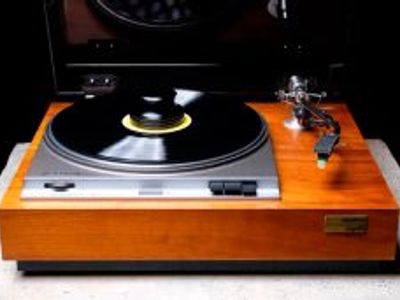 ☆SONY 突き合わせ STEREO RECORD PLAYER PS-2400 ♪