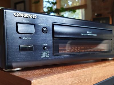 Used Onkyo C-711 CD players for Sale | HifiShark.com